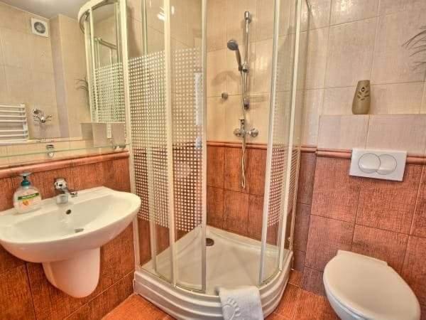 A504 Apartment กรินีซา ดรอยจ์ ภายนอก รูปภาพ